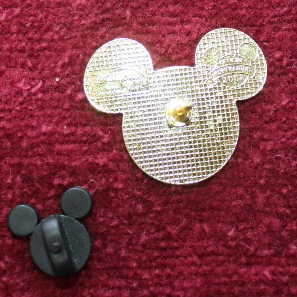 Disney Resort Paris Pin 2008 French Flag Mickey Mouse Head Ears 18744